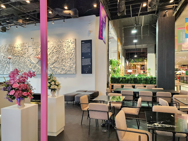 Comentarii opinii despre French Kitsch Café - Central Korat Store
