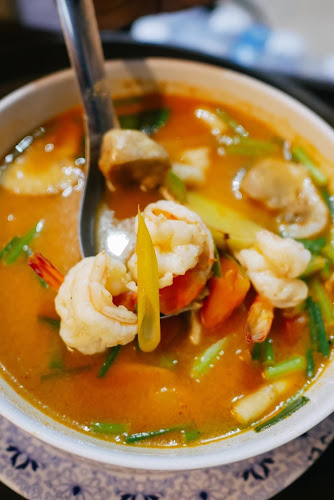 No.6 Restaurant Up The Hill