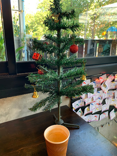 Comentarii opinii despre MA CAFE'