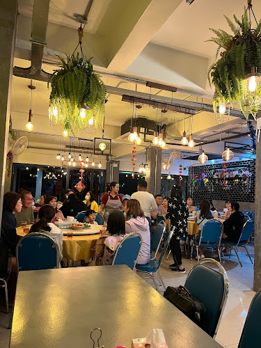 ร้านอาหารจีนไหมฟ้าพัทยา - การบริการอาหารและที่พัก