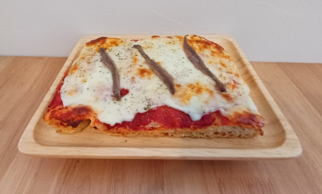 tipico - การบริการอาหารและที่พัก