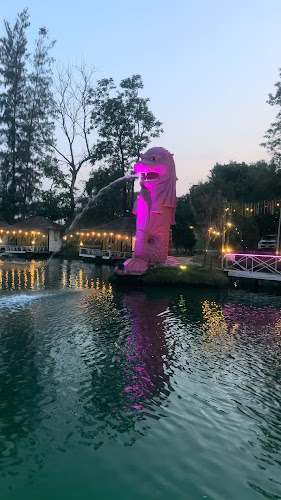 Comentarii opinii despre ครัวสวนสน โคราช​ &​ คาราโอเกะ​ ใหม่