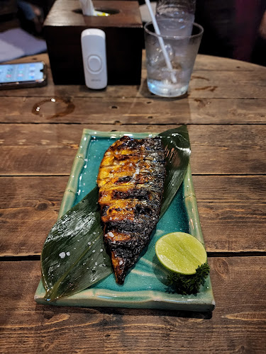 Shijin Izakaya - การบริการอาหารและที่พัก