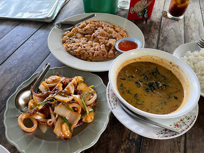 Comentarii opinii despre ร้านป้าสมัย