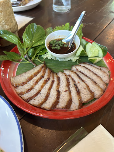 ตํากระเทย อุบลราชธานี Tumkratoei (Ubon Ratchathani) - การบริการอาหารและที่พัก