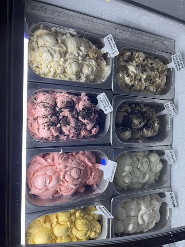 28, 119 ถ. หลวงพ่อแช่ม ตำบล ฉลอง อำเภอเมืองภูเก็ต ภูเก็ต 83000