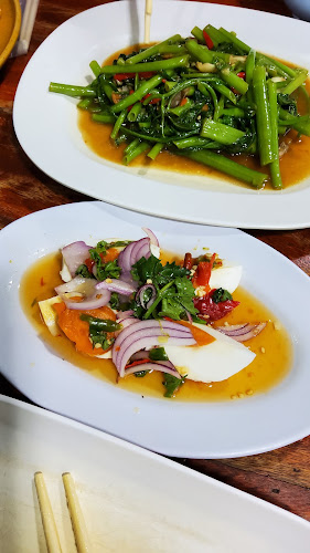 น้องวิน ข้าวต้มโต้รุ่ง เกาะสมุย - อำเภอเกาะสมุย