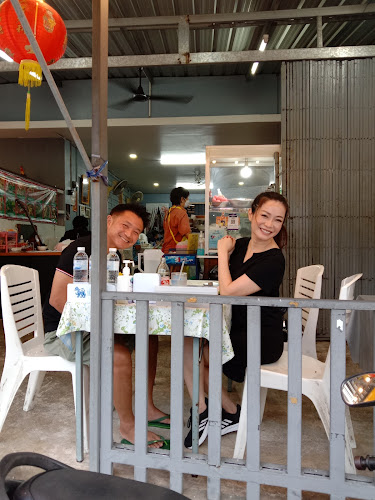 ร้านจัดจ้าน โดยโกแดง