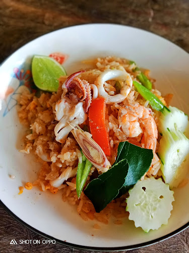 ร้านพี่นุชก๋วยเตี๋ยว&อาหารตามสั่ง