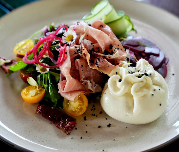 Dr Frogs Bar & Grill - อำเภอเกาะสมุย