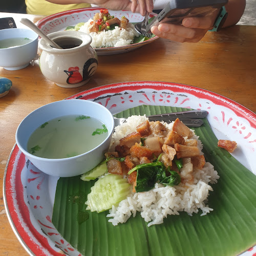 ก๋วยเตี๋ยวเรือป้าสมจิตร