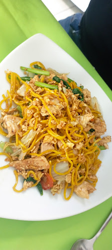 76 ถ. ราษฏร์อุทิศ 200 ปี ตำบลป่าตอง อำเภอกะทู้ ภูเก็ต 83150