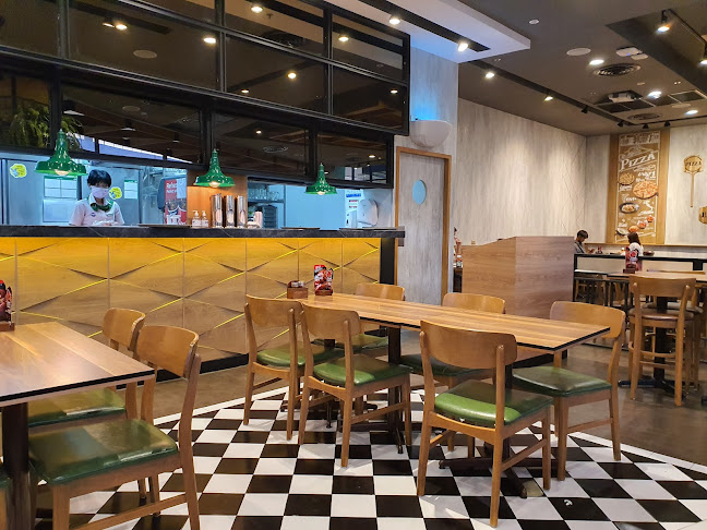 4 ถ. มิตรภาพ ตำบลในเมือง อำเภอเมืองนครราชสีมา นครราชสีมา 30000