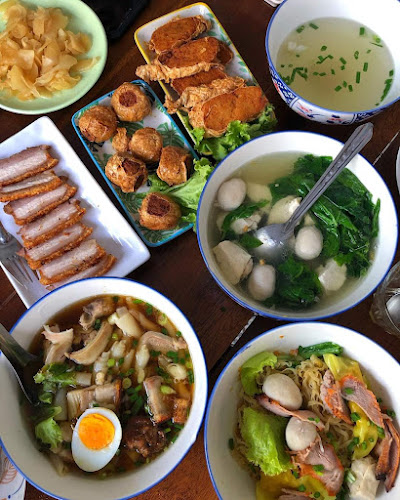 ร้านก๋วยเตี๋ยวเจ้หลั่น