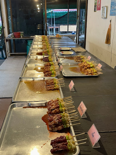 แจ้พ่อน้องทอยบาร์บีคิว - เมือง