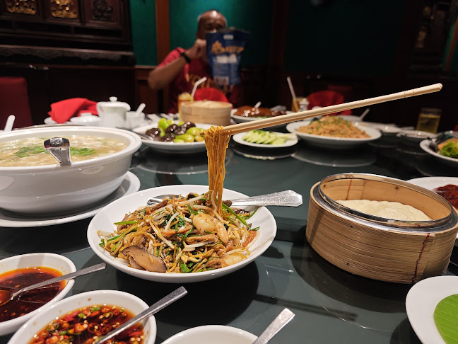 Opinii despre Yan Long Phuket - An Authentic Chinese Restaurant în อำเภอเมืองภูเก็ต - การบริการอาหารและที่พัก