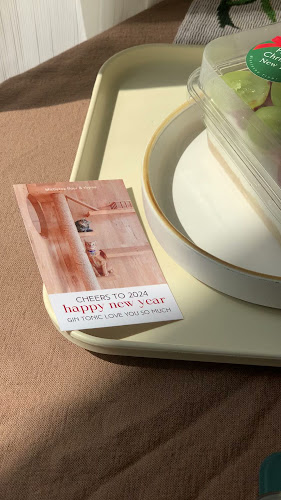 Opinii despre Mistletoe flour & thyme cafe în อำเภอบางละมุง - การบริการอาหารและที่พัก