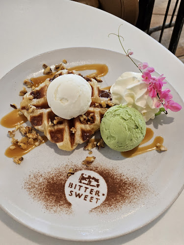 Bitter*Sweet The Dessert cafe