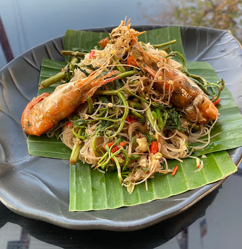 7R9R+QQH อำเภอเมืองอุบลราชธานี อุบลราชธานี 34000