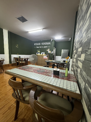 Kebab Stetion(شاورما) shawarma - การบริการอาหารและที่พัก
