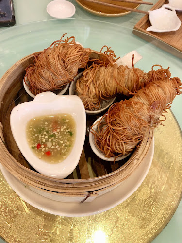 ร้าน ซุ่นฮะฮวด ติ่มซำ น้ำชา - การบริการอาหารและที่พัก