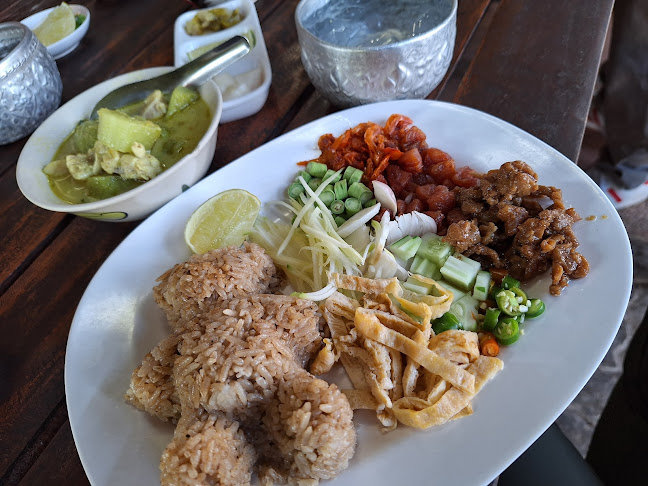 2 ซอย วีระ ตำบล ในเวียง อำเภอเมืองแพร่ แพร่ 54000