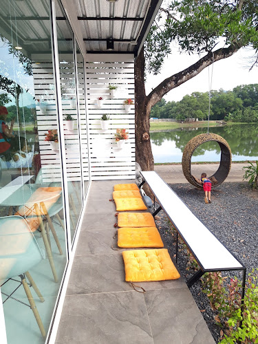 Water Walk Café : น้ำเดิน คาเฟ่ (ศรีสุนทร/ภูเก็ต)