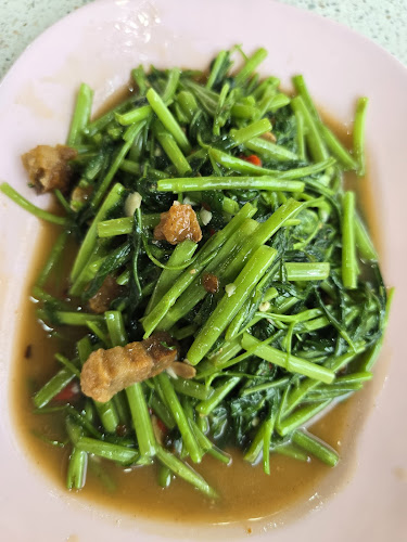 เจ๊ลั้งข้าวต้ม สระแก้ว - การบริการอาหารและที่พัก