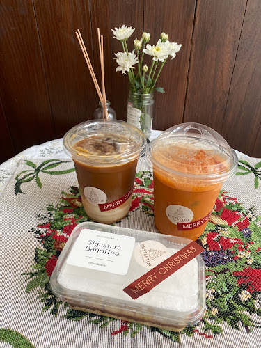 Opinii despre Mistletoe flour & thyme cafe în อำเภอบางละมุง - การบริการอาหารและที่พัก