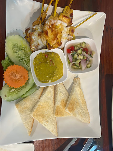 No.6 Restaurant Up The Hill - อำเภอกะทู้