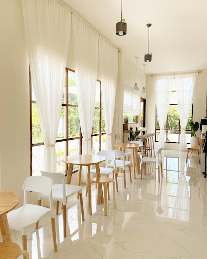 Ten slash coffee corner tenslash เท็นสแลช คาเฟ่นครปฐม