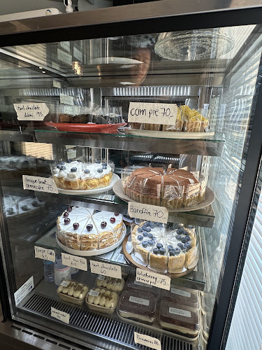 Opinii despre Awakening.cafe în เมือง - การบริการอาหารและที่พัก