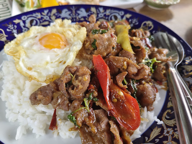 Comentarii opinii despre ร้านชมคลอง​ (ป้าเปิ้ล)​ก๋วยเตี๋ยวเรือ, ผัดไทย, อาหารตามสั่ง, สเต็ก, กาแฟสด