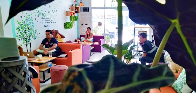 Cafe’11 Samui - การบริการอาหารและที่พัก