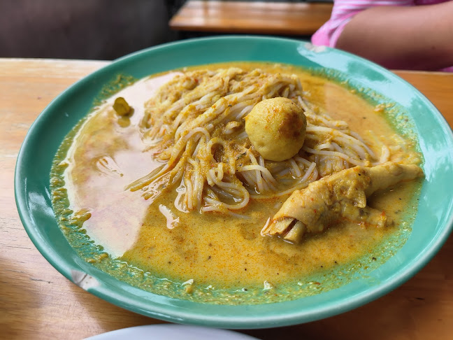 ขนมจีนสะพานหิน - อำเภอเมืองภูเก็ต