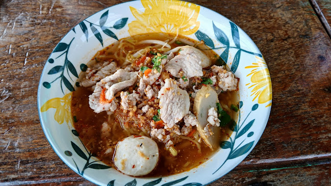 Opinii despre ร้านความสุขริมน้ำ Infinity în อำเภอบางบัวทอง - การบริการอาหารและที่พัก