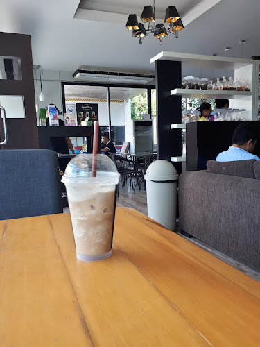 Sarin Coffee Shop - อำเภอเมืองอุบลราชธานี