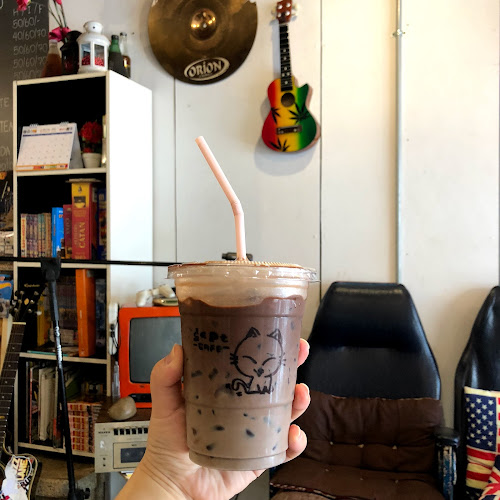 Comentarii opinii despre Alinda CAFE'