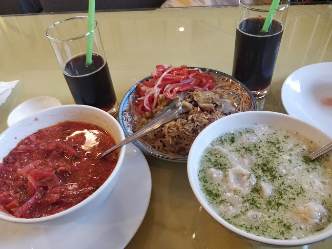 Caravan - การบริการอาหารและที่พัก