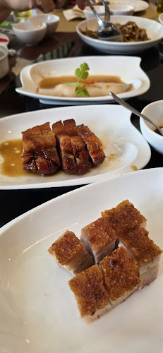 ซอส โดย เชฟ วอง - การบริการอาหารและที่พัก