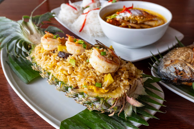 Pantai Seaview Restaurant Halal Food