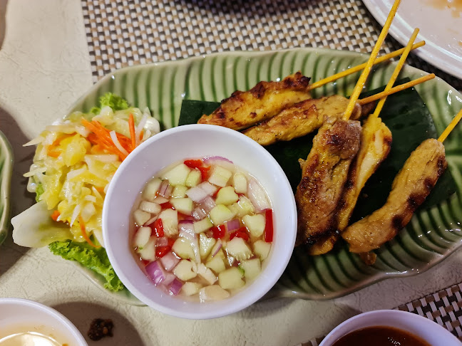 Opinii despre เรือนไทย พัทยา în อำเภอบางละมุง - การบริการอาหารและที่พัก