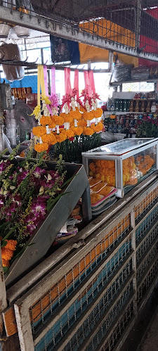 ตลาด รัตนากร - อำเภอบางละมุง