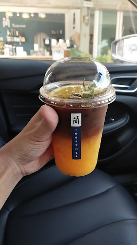 BUNNY-T Coffee&Bistro - การบริการอาหารและที่พัก