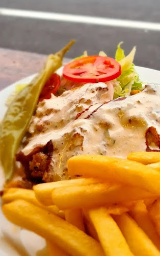 Opinii despre Kebab House - Kamala în อำเภอกะทู้ - การบริการอาหารและที่พัก