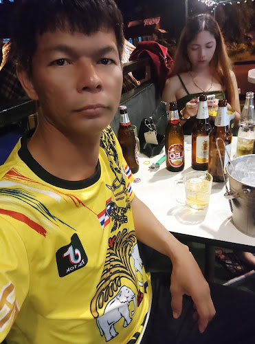 ร้านอาหาร ศุราบาร์ยะ - การบริการอาหารและที่พัก