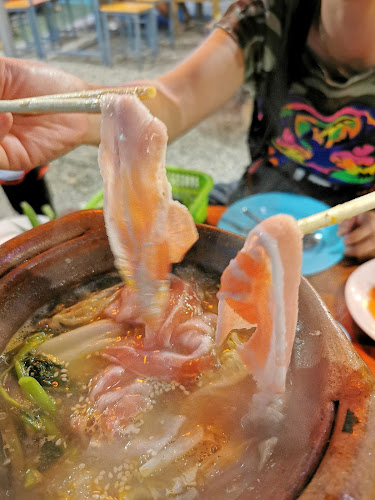 Comentarii opinii despre แจ่วฮ้อนโรลไฟ