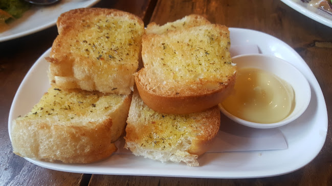 Opinii despre สเต็กอุบลฯ-บ้านอันดาสเต็กเฮ้าส์2 în อำเภอเมืองอุบลราชธานี - การบริการอาหารและที่พัก