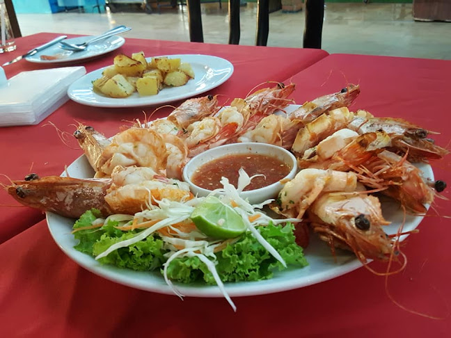 Comentarii opinii despre Capri Restaurant & Bar Karon