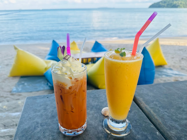 Opinii despre Restaurant Pita Beach în อำเภอเมืองภูเก็ต - การบริการอาหารและที่พัก